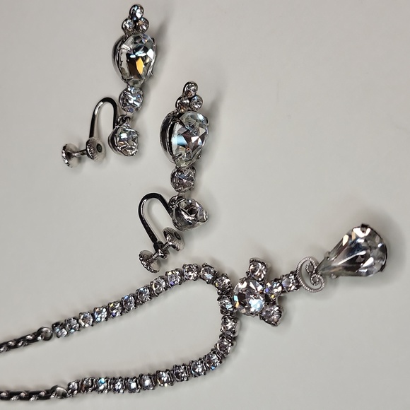 Rhinestone Set - Picture 1 of 8